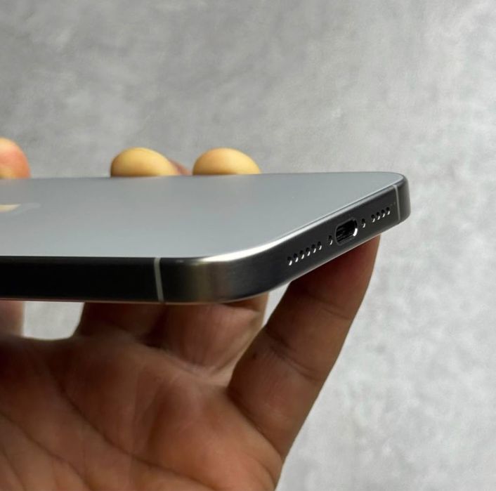 продам iphone 15pro max