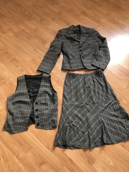 Продам офисный костюм: только жакет