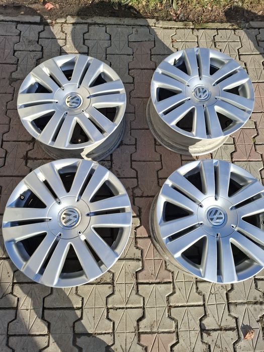 Vând Jante R16 VW PASSAT B6,B7 Golf 5.6.7 , 5x112