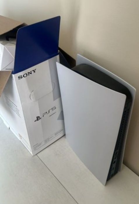 Play station   5