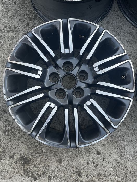 Jante R 18 , distanta prezoane 5x120mm