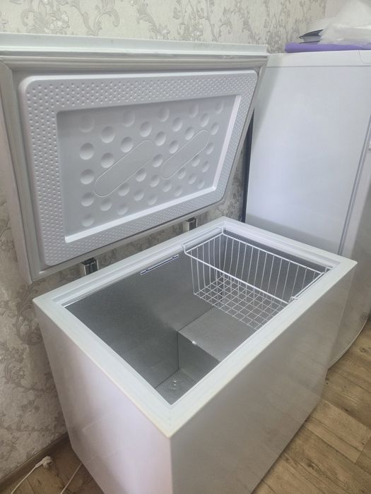 Морозильник бирюса 240л