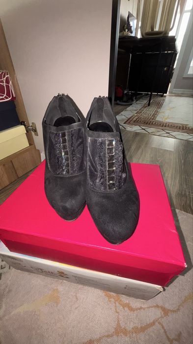 Срочна продаю обуви.