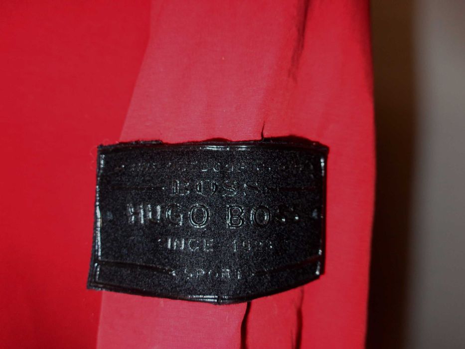 Geaca HUGO BOSS rosie marimea 50