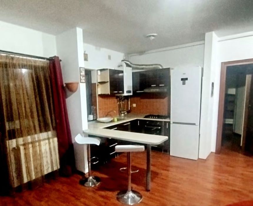 Închiriez apartament doua camere str.Smardan Bragadiru