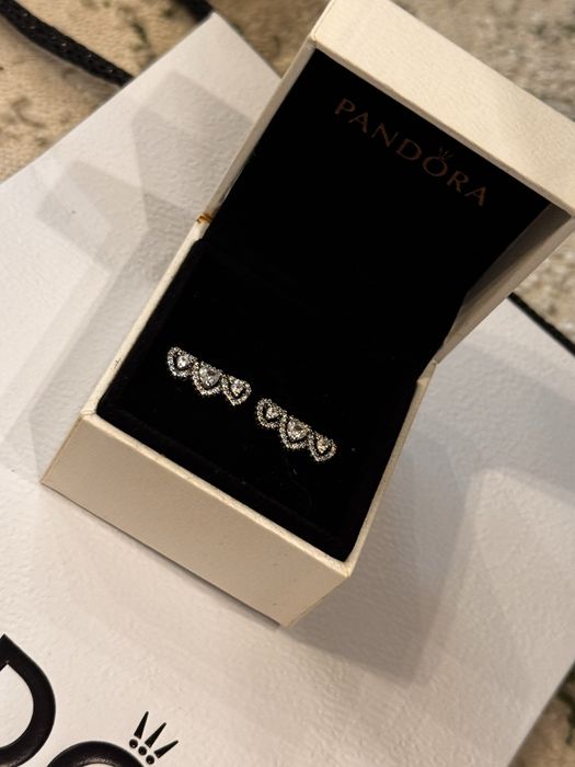 Пандора обеци Pandora