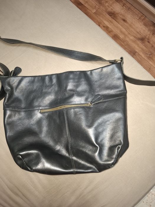 Продам сумку кожанную