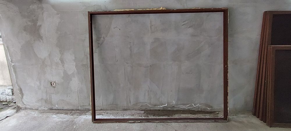 Кафява ПВЦ (PVC) Дограма с Плъзгащи се Витрини + Каси  2 бр
