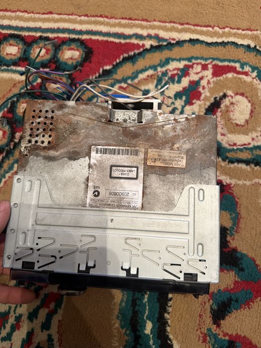 Продается оригинальная магнитолла