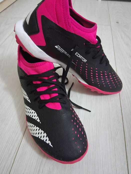 Vand adidas predator URGENT‼️