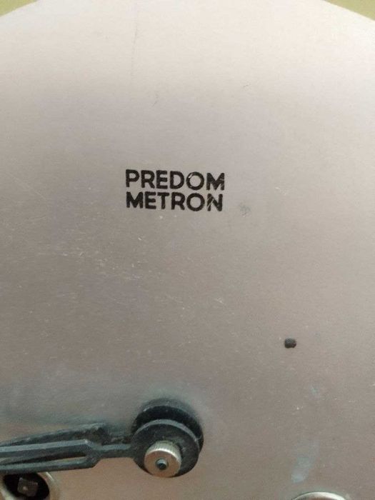 Predom Metron настенен часовник Полша