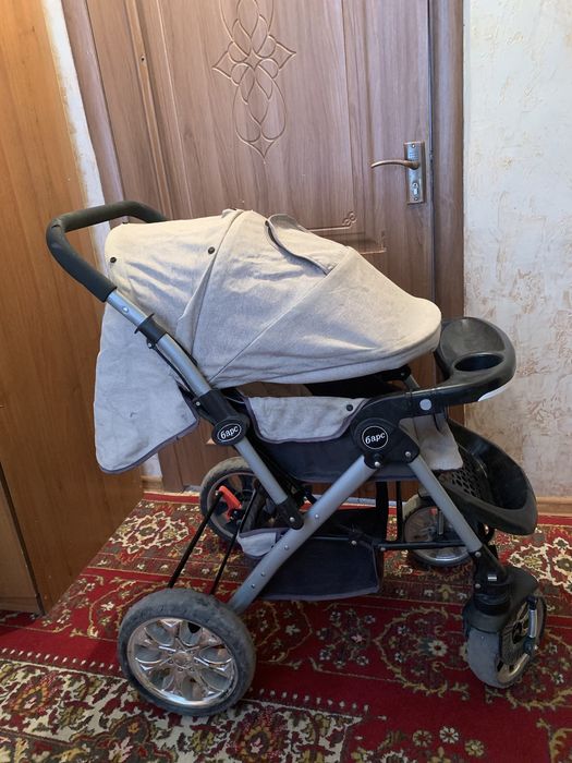 Детская коляска