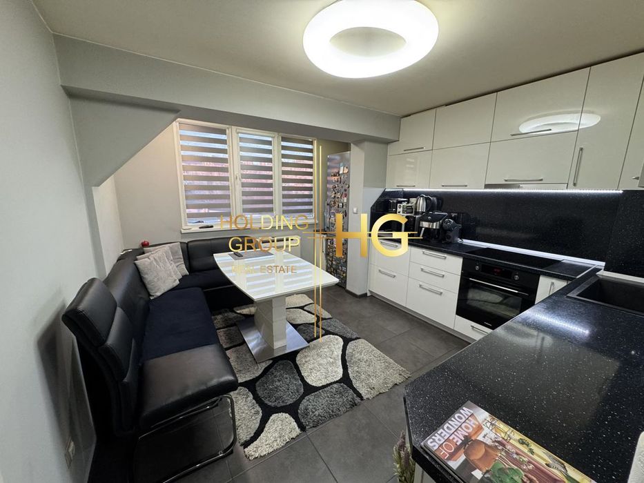 Продава се Тристаен апартамент в Варна, Владислав Варненчик - 90 кв.м за 1889 €/кв.м - Снимка #1