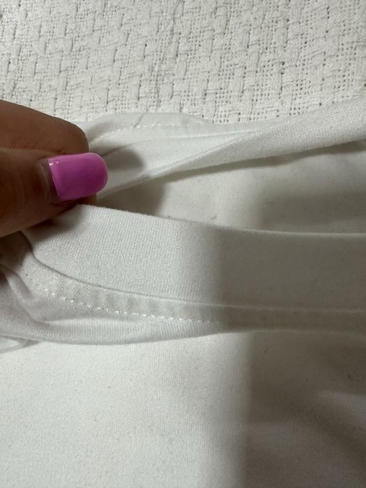 Бяла тениска с щампа