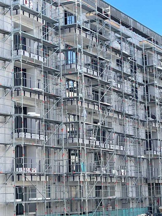 Inchiriere schelă metalică de fatadă, asigurăm și montare/demontare