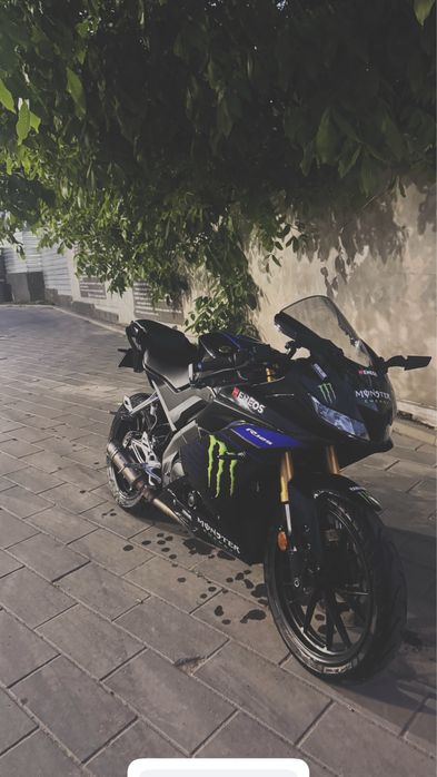 Yamaha yzf r125