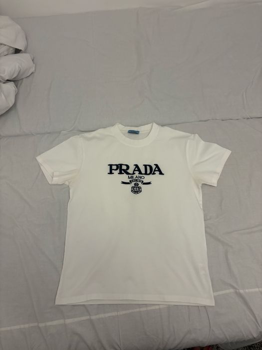 tricou prada barbati