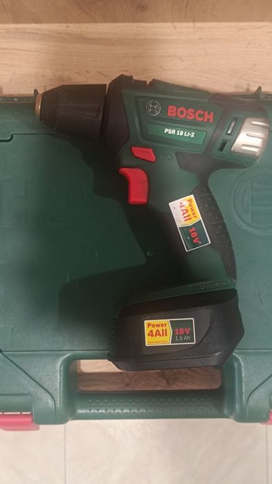 Винтоверт Bosch зелена серия