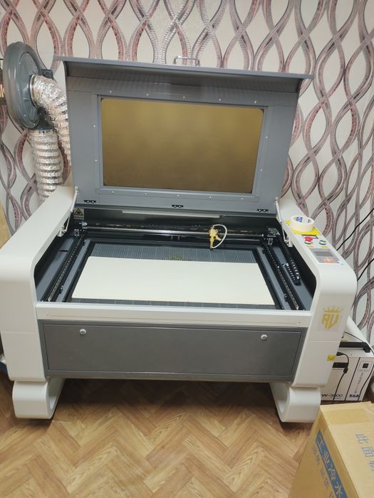 Лазерный ЧПУ станок