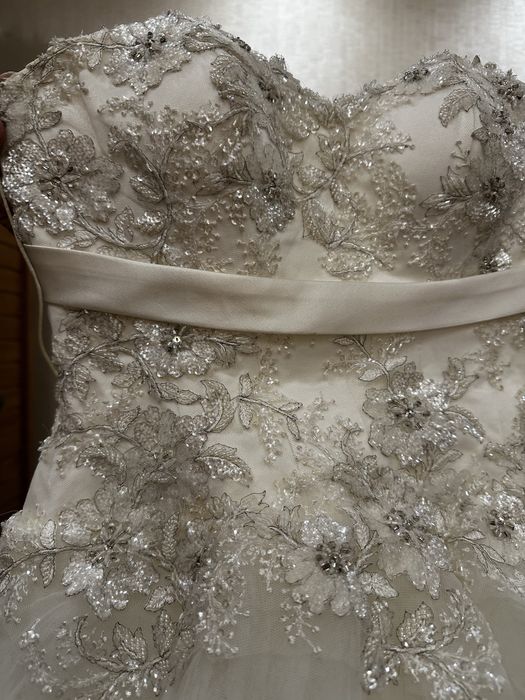 Продается свадебное платье