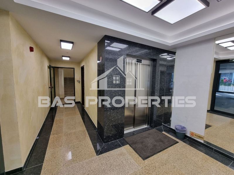 Многостаен в София-Люлин 6 площ 218