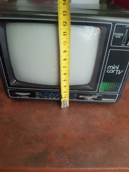 Televizor mini cu radio