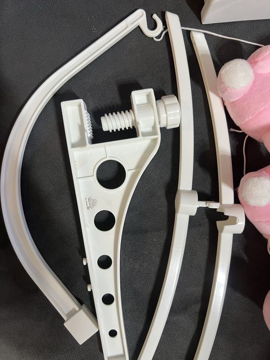 CHIPOLINO Музикална въртележка за легло ЗАЙЧЕТА РОЗОВИ