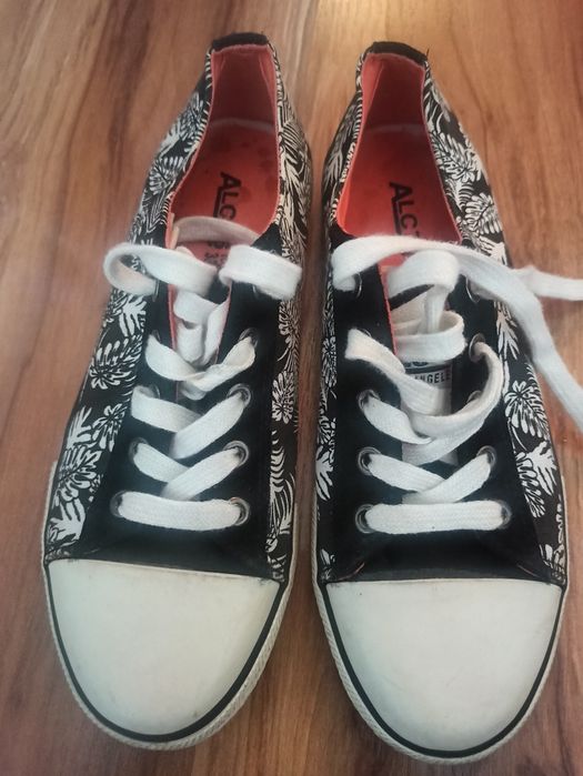 Спортни обувки 38-39 номер Bianki,Bershka