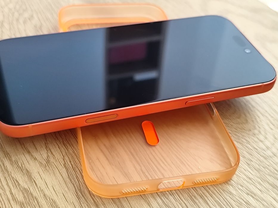 iPhone 17 pro max Orange