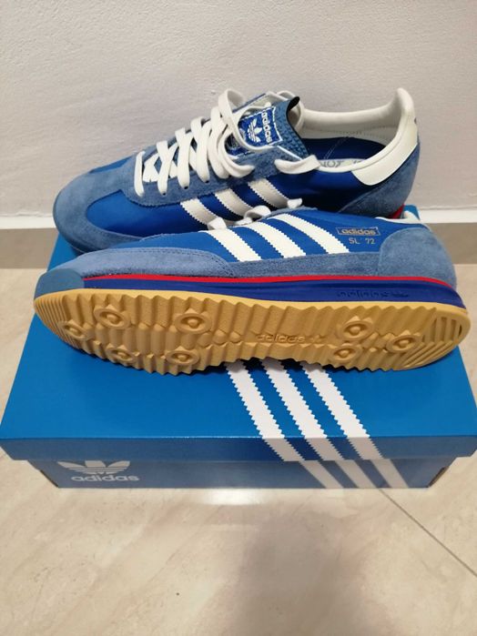 Маратонки ADIDAS