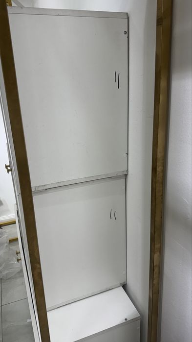 тумба типа шкафчик