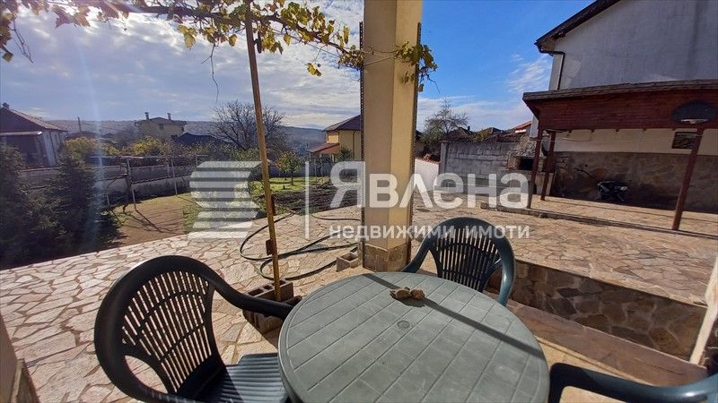 Продава се Къща в с. Ясна поляна, Област Бургас - 216 кв.м за 834 €/кв.м - Снимка #1