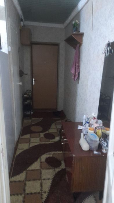 Yangi hayot tumanida 1xonali dom sotiladi srochna