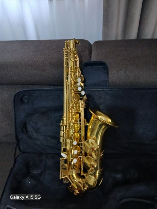 Saxofon diplomat