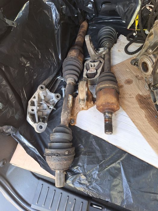 Vand cutie,planetare,timonerie pentru ford S Max automata