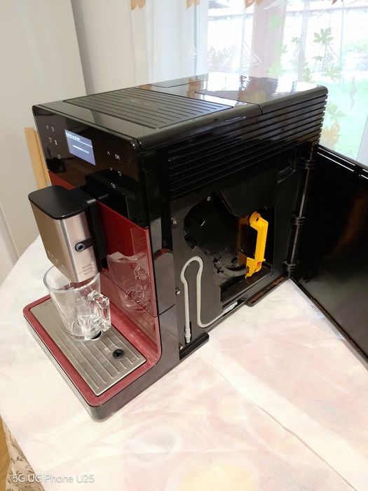 Miele CM5300 - автоматична кафемашина