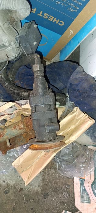 продам помпа Гур насос на ямз мотор