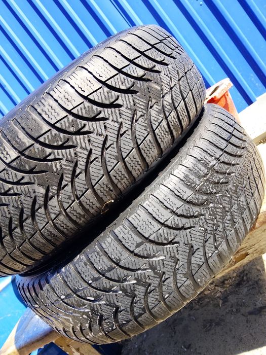 Продам шины на колеса хорошие