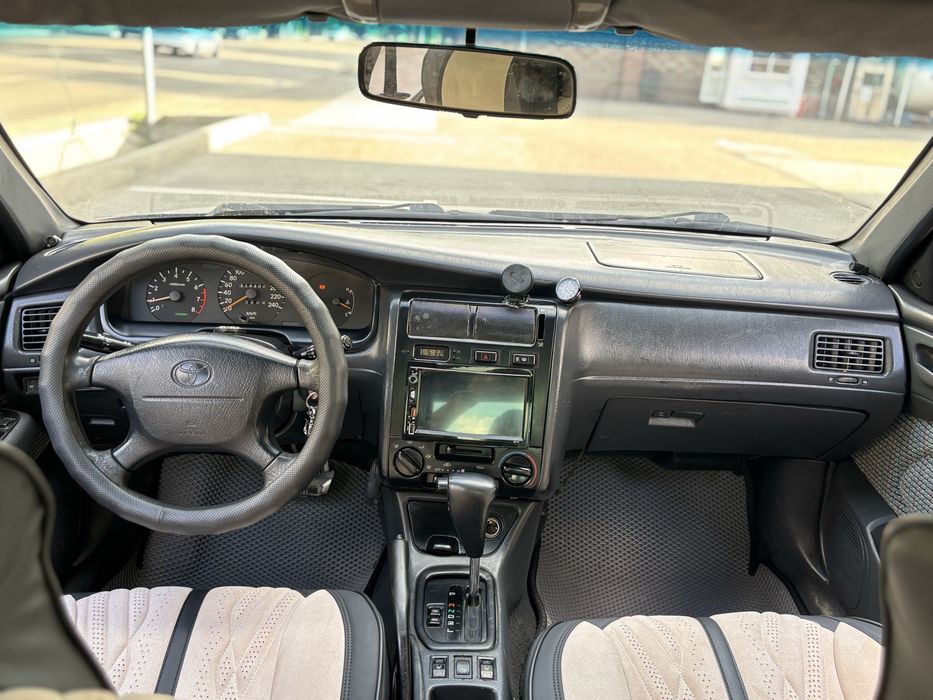 Продам Toyota Carina E Автомат 1.8