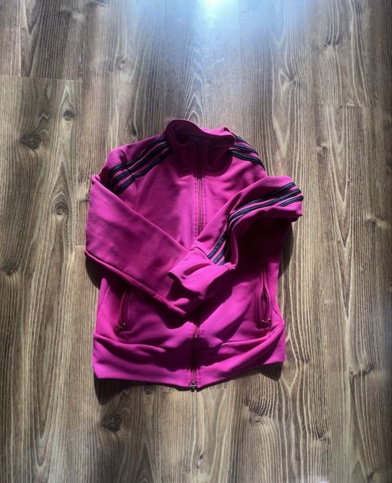 Яке adidas. Hot pink