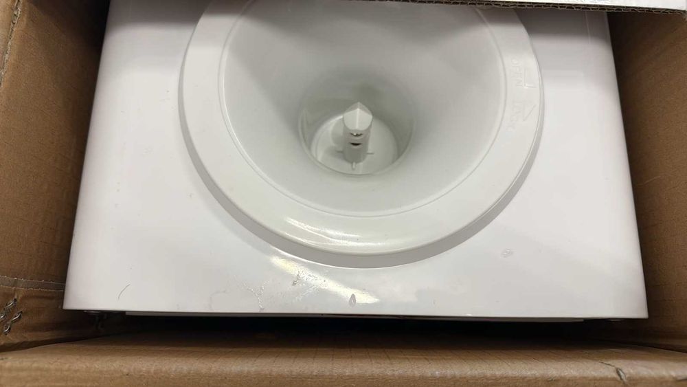 Диспенсър Crown CWD-1922W, 580W