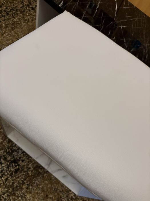 Măsuță cafea lux efect marmură neagră și taburet cu depozitare mobilier modern elegant pentru living birou apartament stare bună design premium