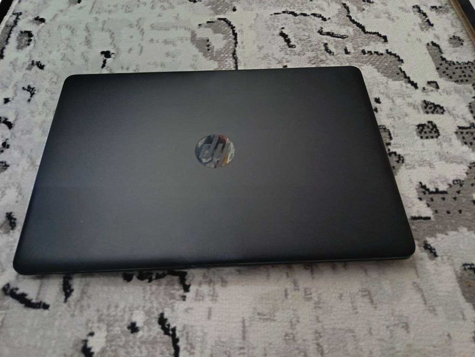 Hp Noutbuk  offisnoy