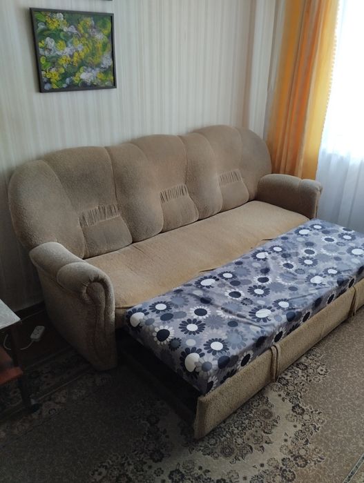 Отдам диван в хорошие руки.