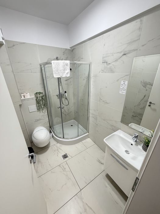 IS Regim Hotelier - Luxury Glam Apartments Palas Centru Lazar Aeroport