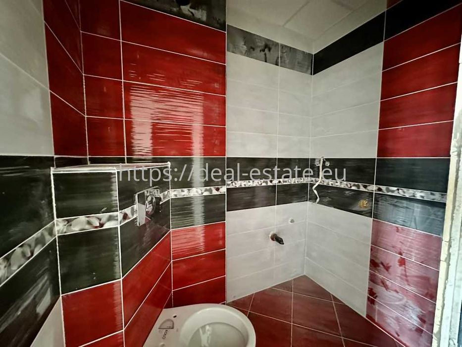 Продава се Двустаен апартамент в Благоевград, Запад - 190 кв.м за 443 €/кв.м - Снимка #5