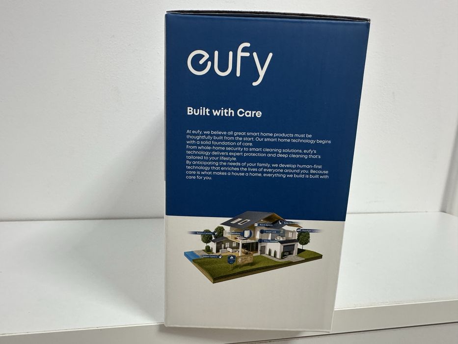 Camera de supraveghere smart / inteligenta Eufy S120, 2MP, rezolutie 2K, Wi-Fi, audio bidirectional, cu panou solar, exterior