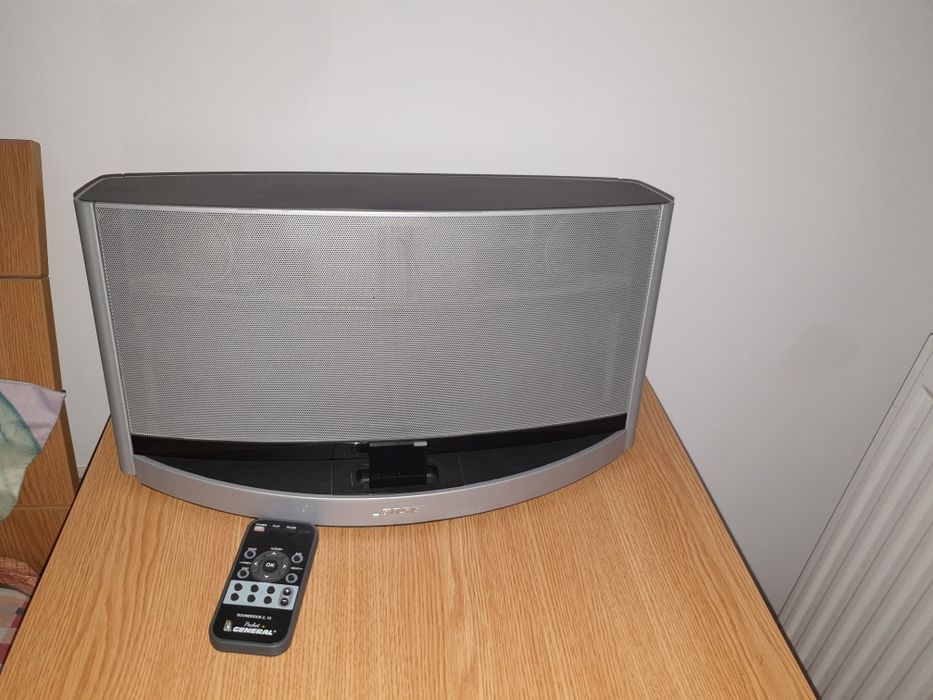 Vand boxe sounddock 10 impecabil mai multe detalii la tel