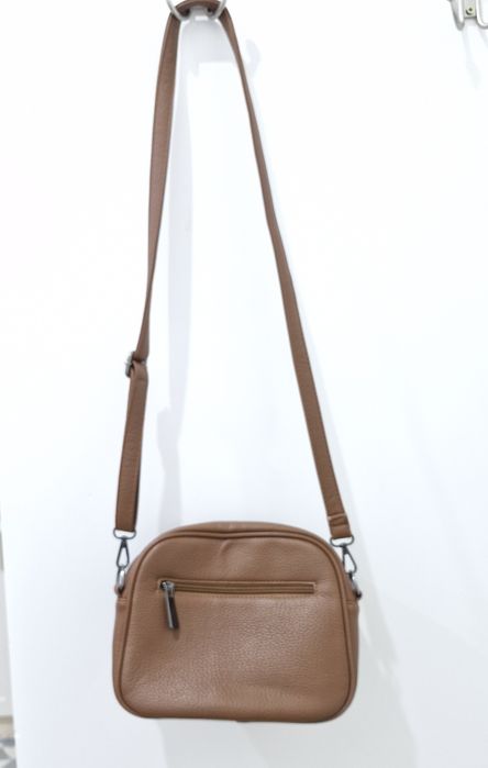 Светлокоричневая сумочка