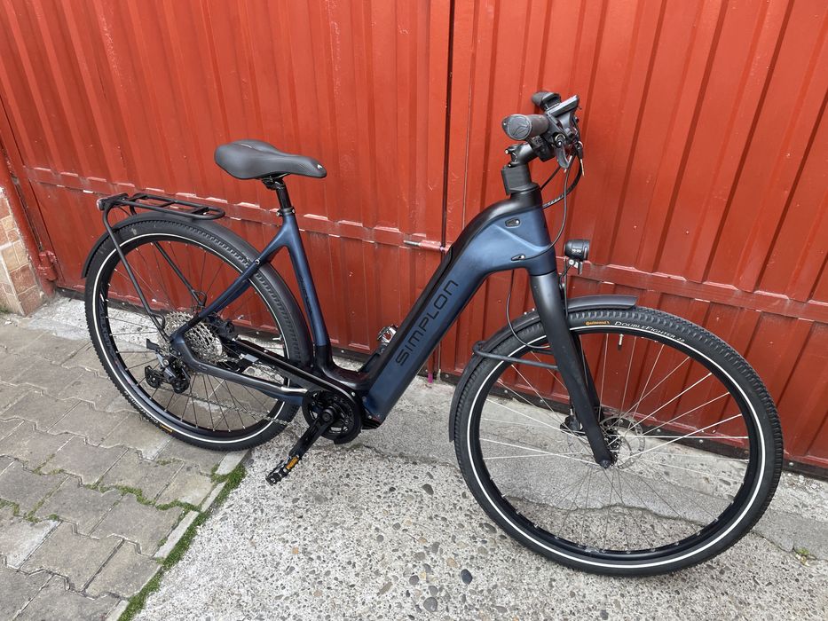 Bicicleta electrica(ebike)Trekking city Carbon BoschCx4